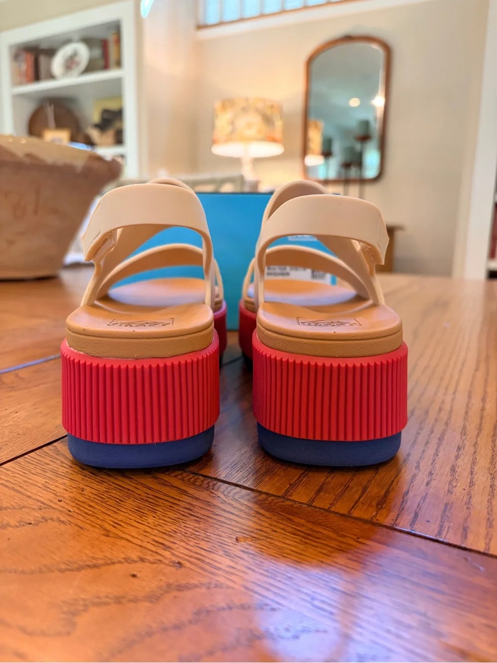 REEF WATER VISTA HIGHER S 6  FIRECRACKER Platform Sandal in Cream, Red & Blue